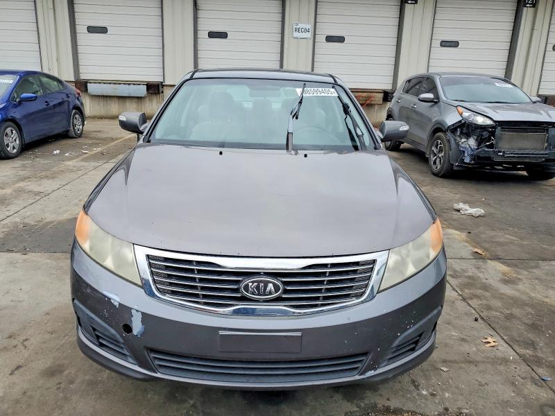 Photo 5 from auction – 2010 KIA OPTIMA LX with VIN KNAGG4A88A5368742