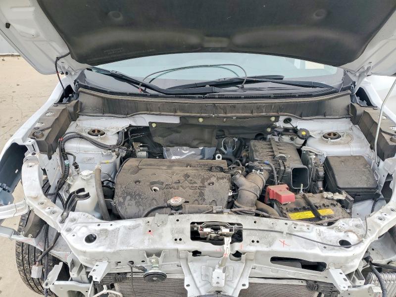 Photo 12 from auction – 2024 MITSUBISHI OUTLANDER with VIN JA4ARUAU0RU009994