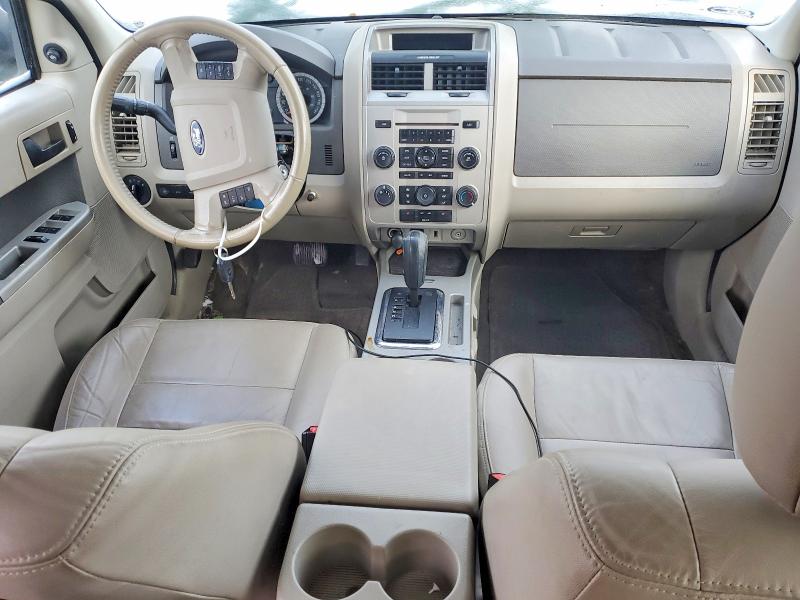 Photo 8 from auction – 2010 FORD ESCAPE XLT with VIN 1FMCU0DG6AKA29092
