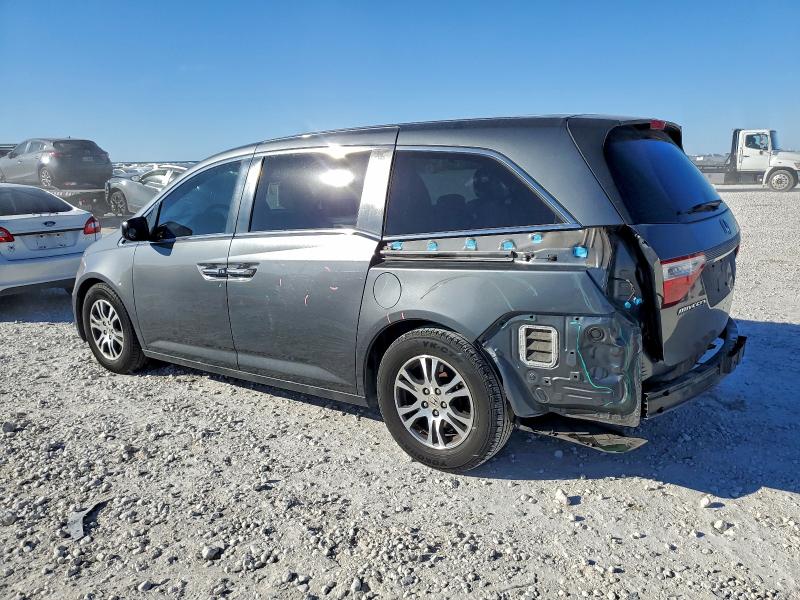 Photo 2 from auction – 2013 HONDA ODYSSEY EX with VIN 5FNRL5H43DB033424