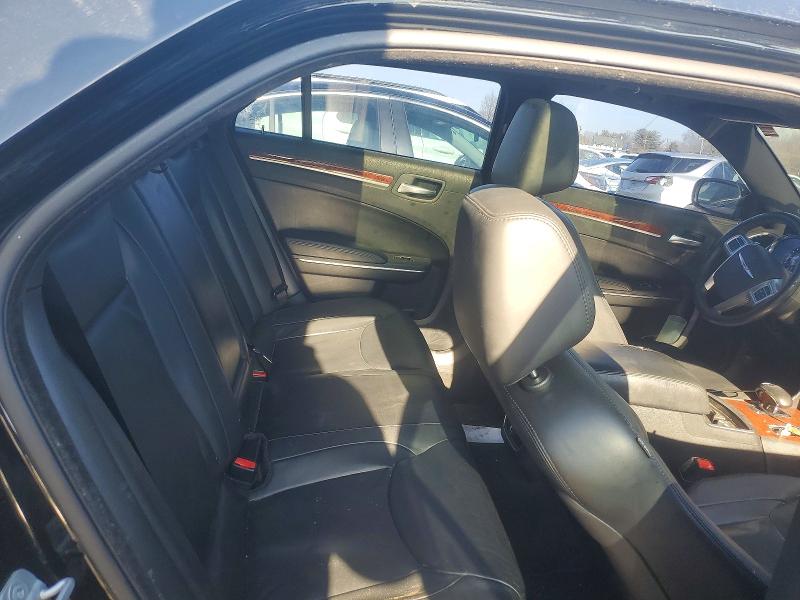 Photo 10 from auction – 2013 CHRYSLER 300 with VIN 2C3CCAAG9DH644317