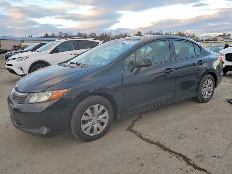 HONDA CIVIC 2012 with VIN 2HGFB2E58CH541397 - Photo from auction