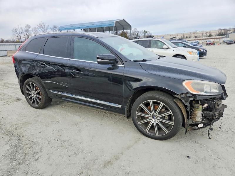 Photo 4 from auction – 2016 VOLVO XC60 T6 PL with VIN YV4902RM8G2832562