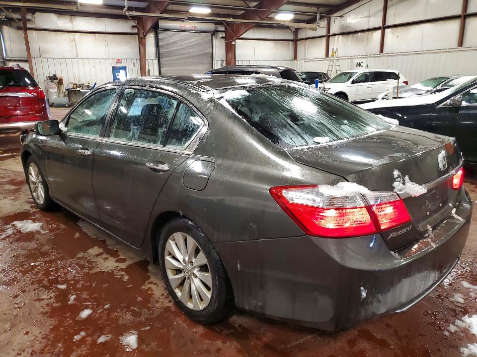 Photo 2 from auction – 2013 HONDA ACCORD EX with VIN 1HGCR2F70DA140523