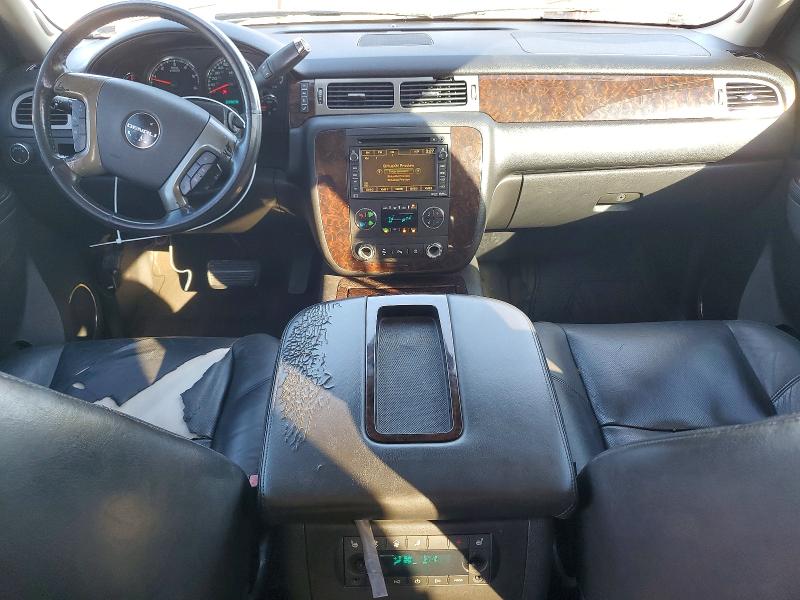 Photo 8 from auction – 2011 GMC YUKON XL with VIN 1GKS1MEF2BR121027