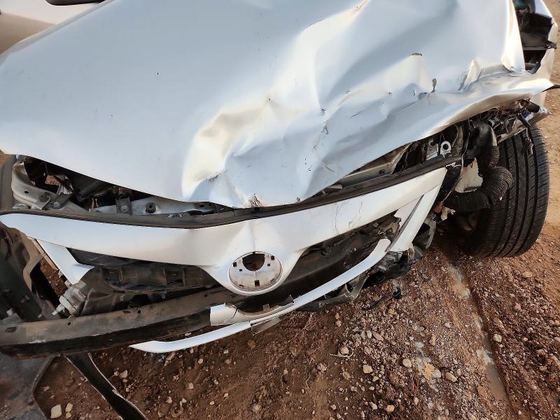 Photo 11 from auction – 2013 TOYOTA COROLLA with VIN 5YFBU4EE5DP160430