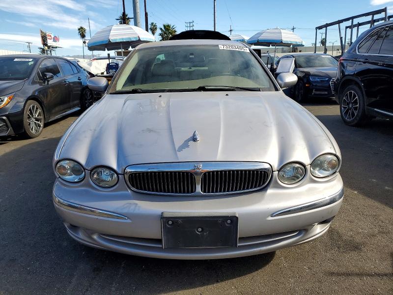 Photo 5 from auction – 2002 JAGUAR X-TYPE 2.5 with VIN SAJEA51DX2XC77979