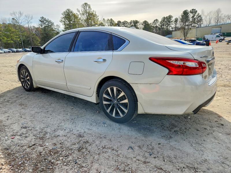 Photo 2 from auction – 2017 NISS ALTIMA with VIN 1N4AL3AP4HC272379