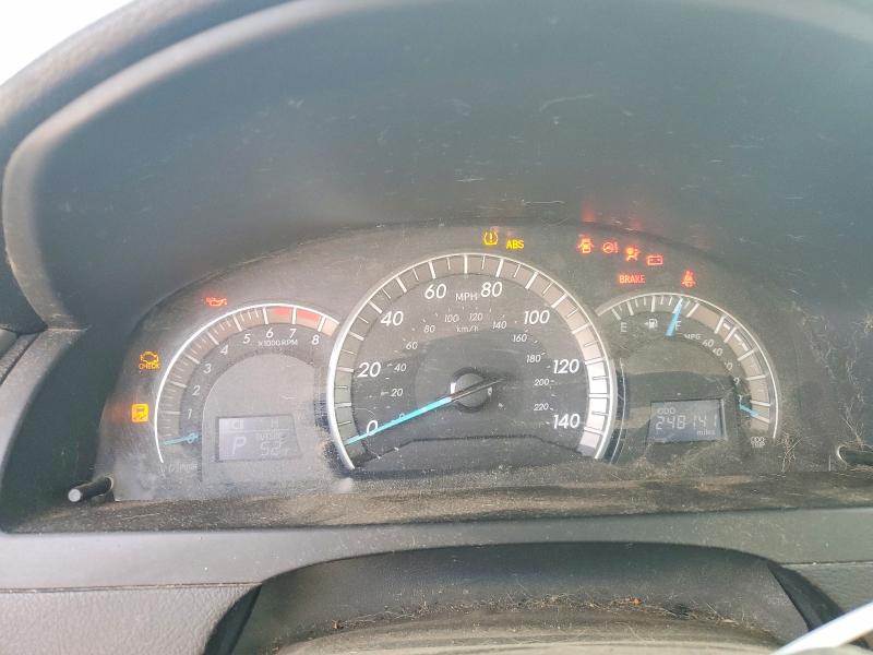 Foto 9 de la subasta – 2012 TOYOTA CAMRY BASE con VIN 4T1BF1FK0CU197945