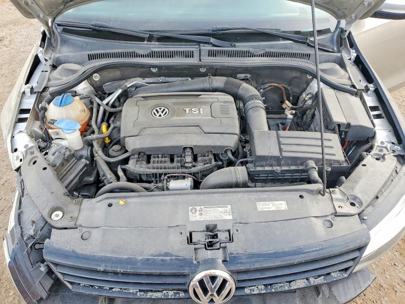 Photo 11 from auction – 2014 VOLKSWAGEN JETTA with VIN 3VWD17AJ9EM396106