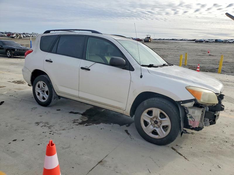 Photo 4 from auction – 2007 TOYOTA RAV4 with VIN JTMBD33VX75065215