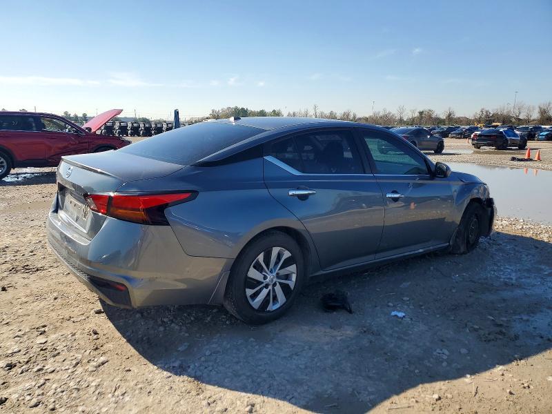Photo 3 from auction – 2019 NISSAN ALTIMA with VIN 1N4BL4BV8KC194087