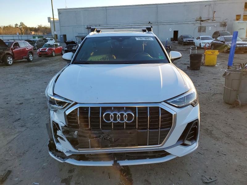 Photo 5 from auction – 2020 AUDI Q3 with VIN WA1EECF39L1065304