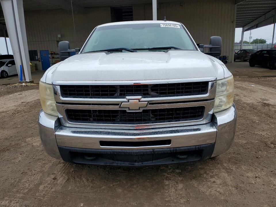 Photo 5 from auction – 2009 CHEVROLET SILVERADO with VIN 1GCHC49K99E128050