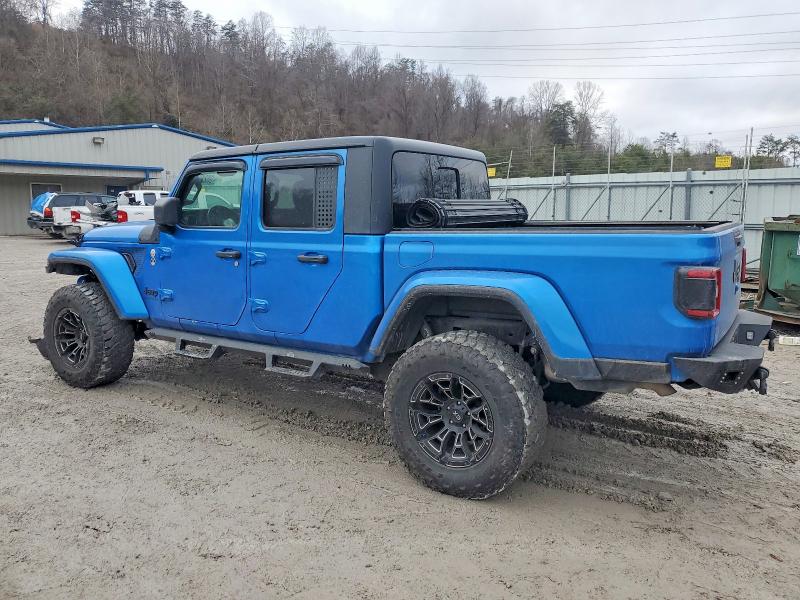 Photo 2 from auction – 2021 JEEP GLADIATOR with VIN 1C6HJTAG1ML573868