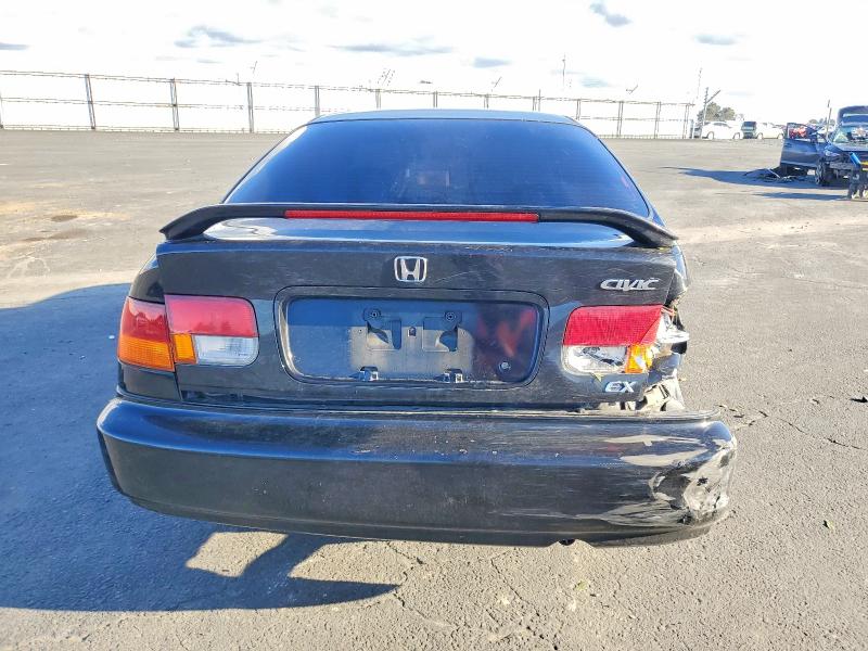 Photo 6 from auction – 1996 HONDA CIVIC EX with VIN 1HGEJ8249TL045816