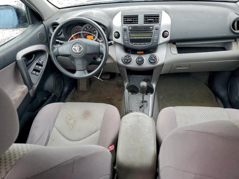 Photo 8 from auction – 2006 TOYOTA RAV4 with VIN JTMBD33V265043935