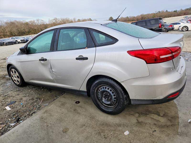 Photo 2 from auction – 2018 FORD FOCUS S with VIN 1FADP3E2XJL213889
