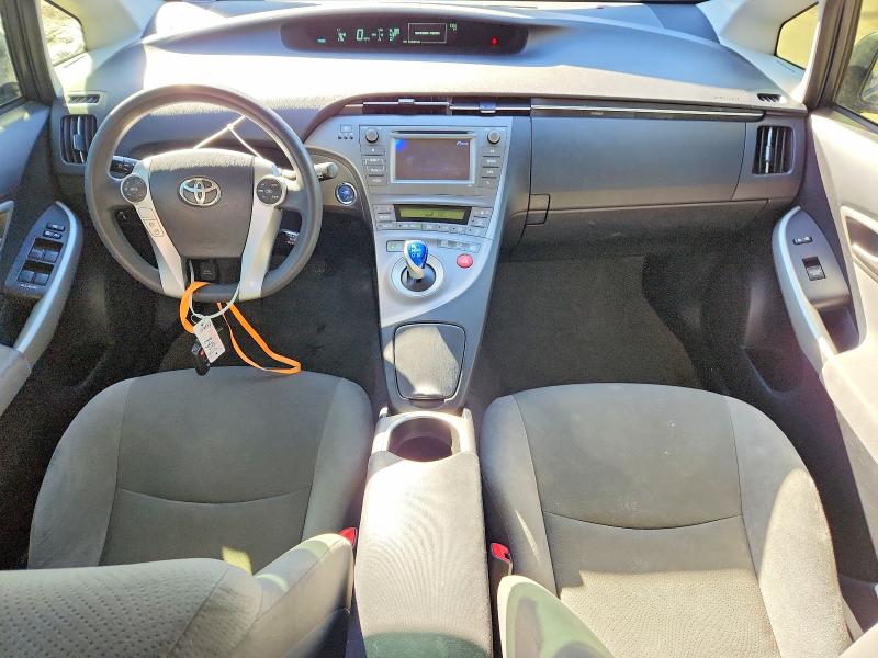 Photo 8 from auction – 2013 TOYOTA PRIUS with VIN JTDKN3DU9D5704098