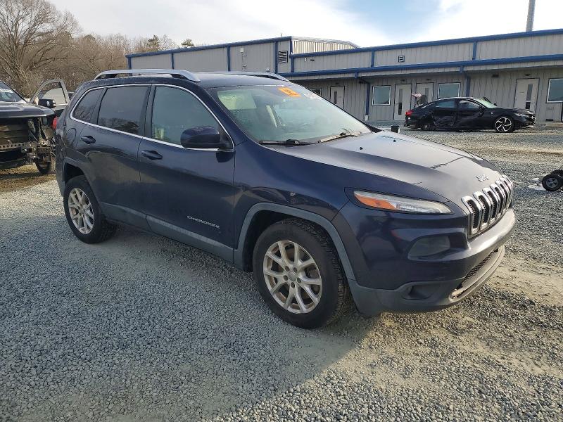 Photo 4 from auction – 2015 JEEP CHEROKEE with VIN 1C4PJLCB7FW637449