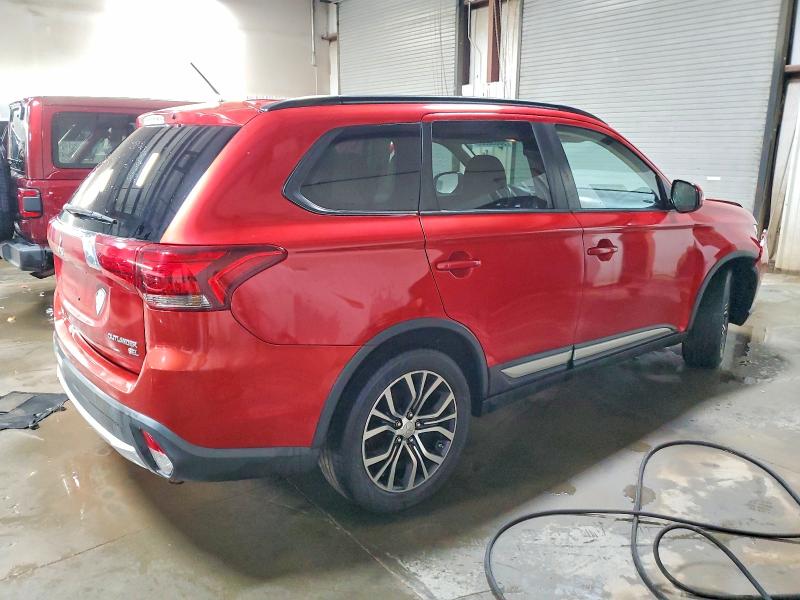 Фото 3 с аукциона – 2016 MITSUBISHI OUTLANDER с VIN JA4AD3A38GZ047294