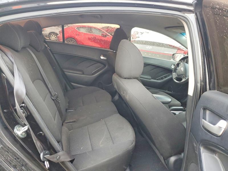 Photo 10 from auction – 2018 KIA FORTE with VIN 3KPFK4A76JE270463