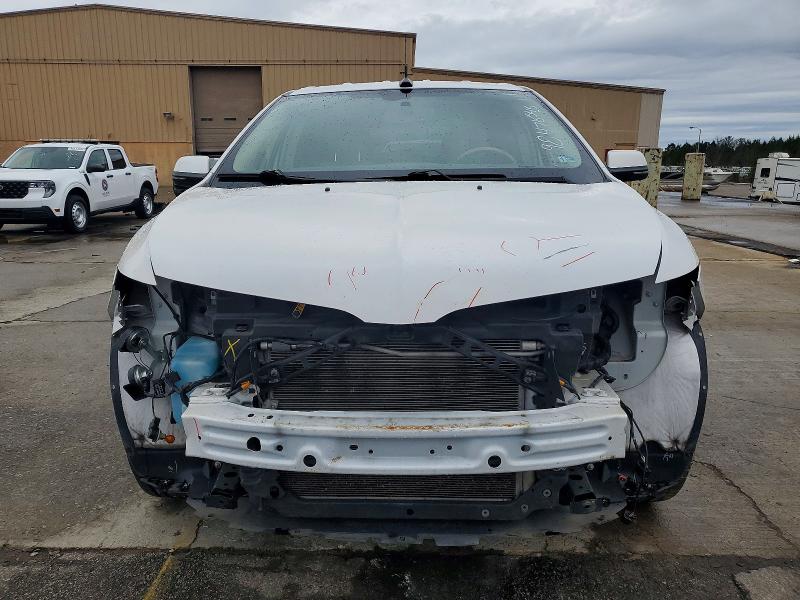 Photo 5 from auction – 2015 LINCOLN MKX with VIN 2LMDJ6JK8FBL33541