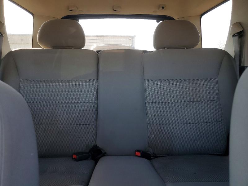 Photo 10 from auction – 2006 FORD ESCAPE with VIN 1FMYU93126KB18480