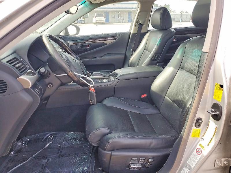 Photo 7 from auction – 2014 LEXUS LS 460L with VIN JTHDL1EFXE5006652