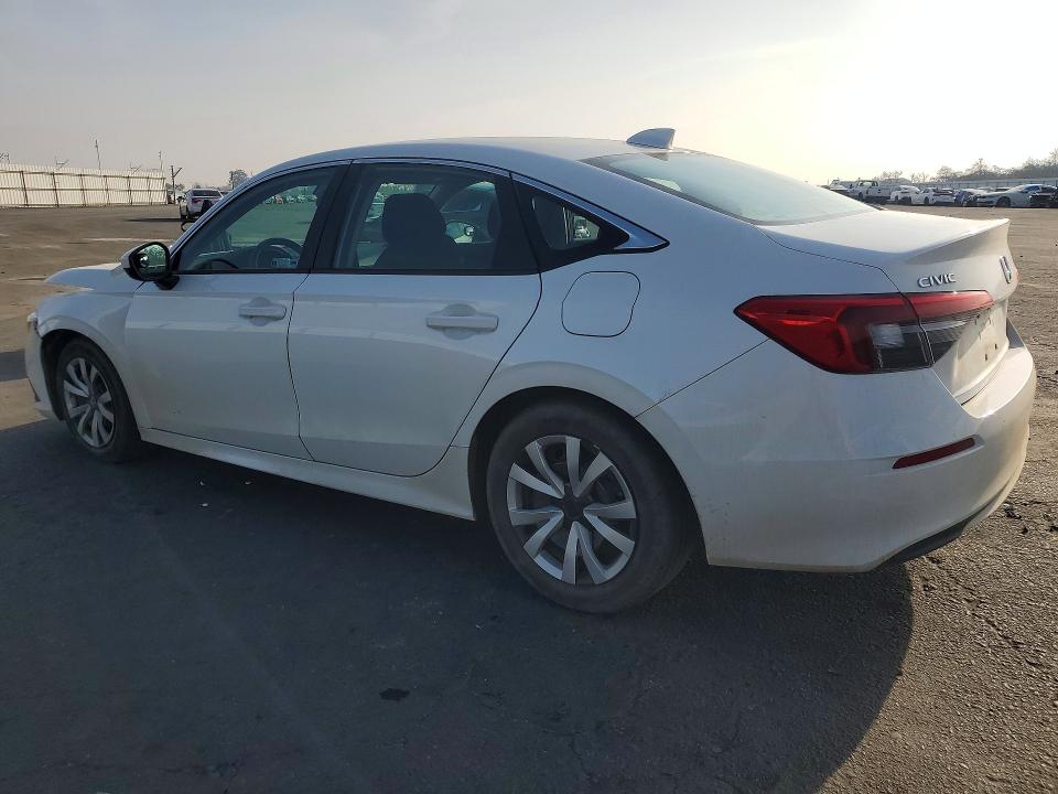 Photo 2 from auction – 2022 HONDA CIVIC with VIN 2HGFE2F25NH546667