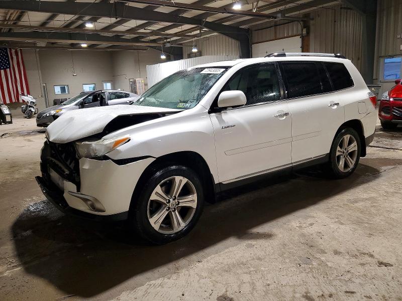 TOYOTA HIGHLANDER 2012 with VIN 5TDDK3EH9CS174629 - Photo from auction