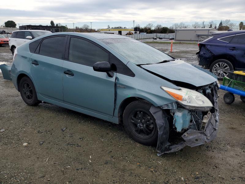 Photo 4 from auction – 2013 TOYOTA PRIUS with VIN JTDKN3DU0D1661987