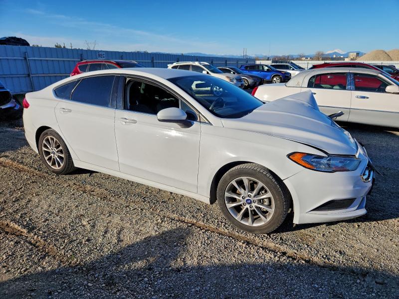 Photo 4 from auction – 2017 FORD FUSION SE with VIN 3FA6P0HD6HR351137