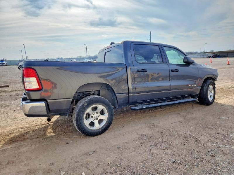 Photo 3 from auction – 2019 RAM 1500 with VIN 1C6RREGT5KN650787