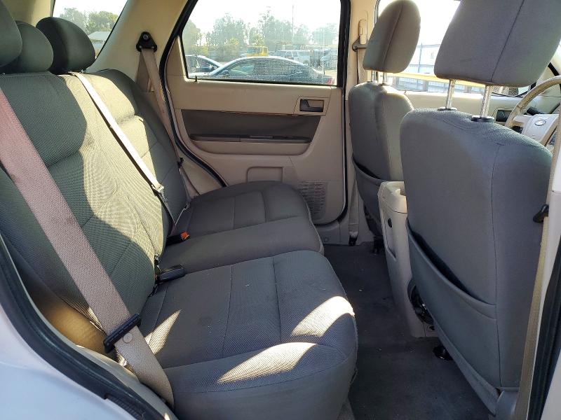 Photo 11 from auction – 2009 FORD ESCAPE with VIN 1FMCU49329KA56234