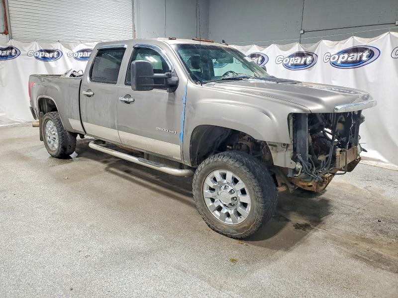 Photo 4 from auction – 2013 GMC SIERRA K25 with VIN 1GT120C82DF180195