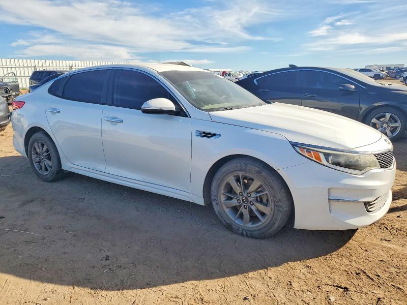 Photo 4 from auction – 2016 KIA OPTIMA LX with VIN 5XXGT4L10GG010991