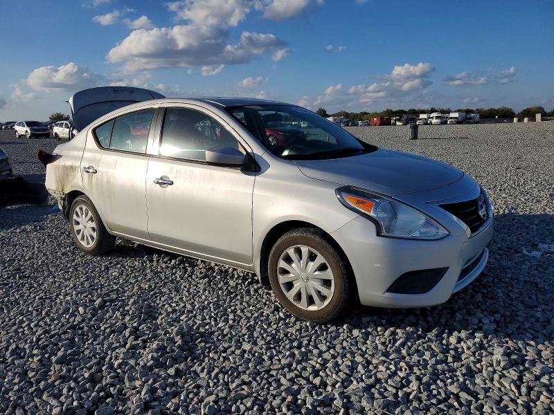 Photo 4 from auction – 2015 NISSAN VERSA S with VIN 3N1CN7AP2FL909830