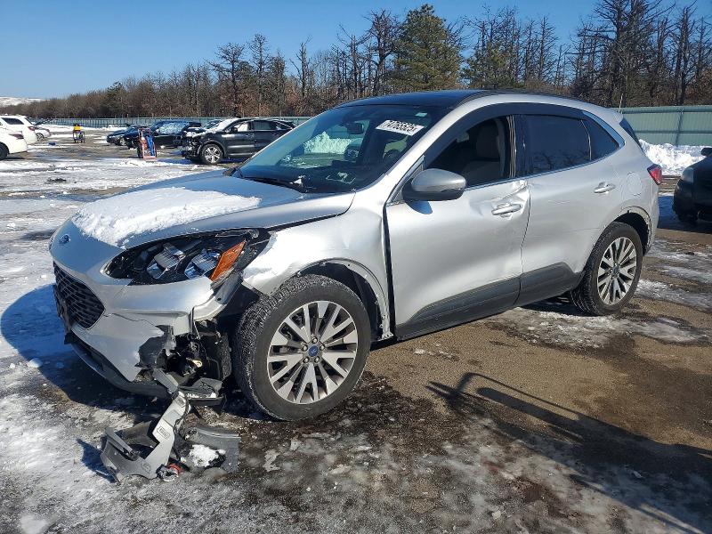FORD ESCAPE TIT 2020 with VIN 1FMCU9DZ8LUB37582 - Photo from auction