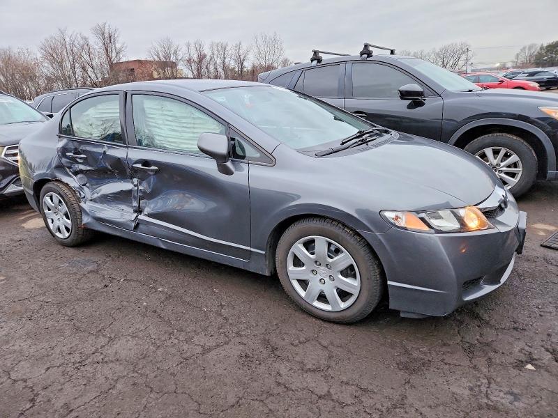 Photo 4 from auction – 2011 HONDA CIVIC LX with VIN 2HGFA1F55BH302853