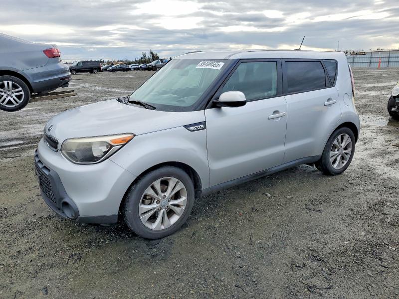 KIA SOUL + 2015 with VIN KNDJP3A53F7802067 - Photo from auction