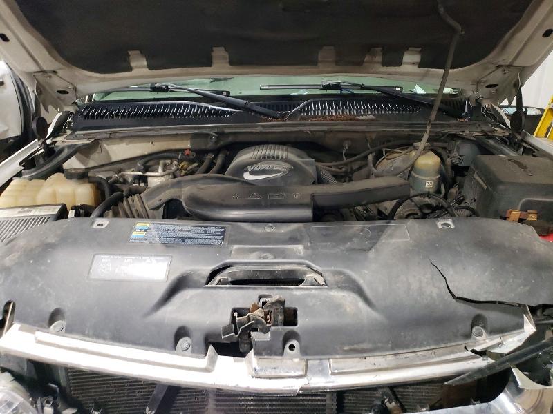 Photo 12 from auction – 2002 CHEVROLET SUBURBAN K with VIN 1GNFK16Z52J165529