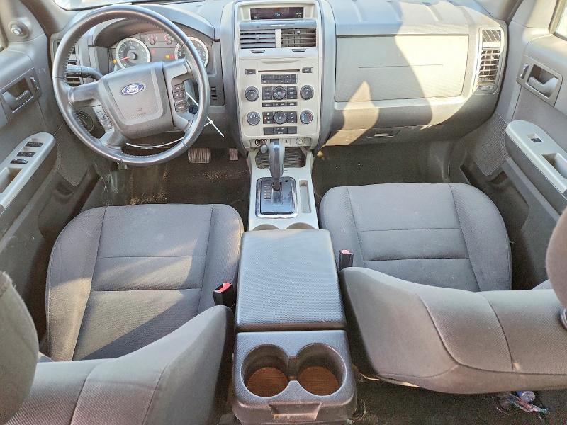 Photo 8 from auction – 2010 FORD ESCAPE with VIN 1FMCU9DG8AKC72200