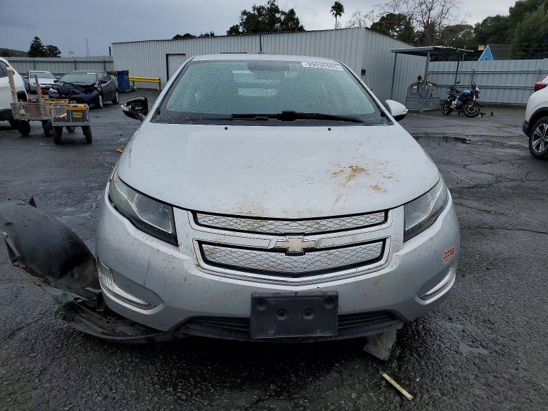 Photo 5 from auction – 2015 CHEVROLET VOLT with VIN 1G1RC6E44FU117491