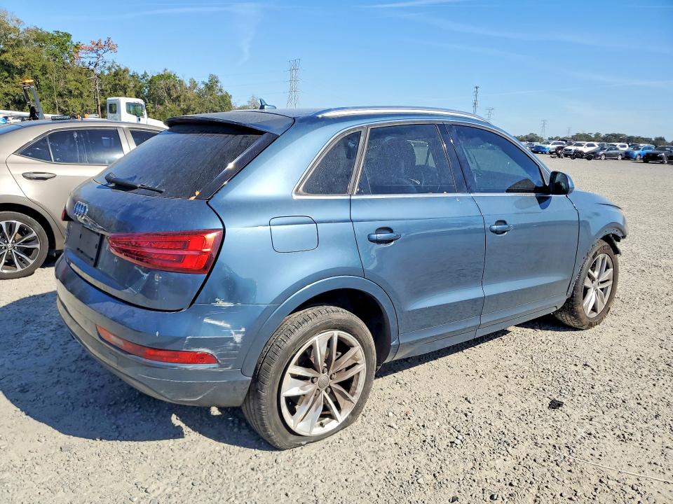 Photo 3 from auction – 2016 AUDI Q3 with VIN WA1BFCFS7GR021011