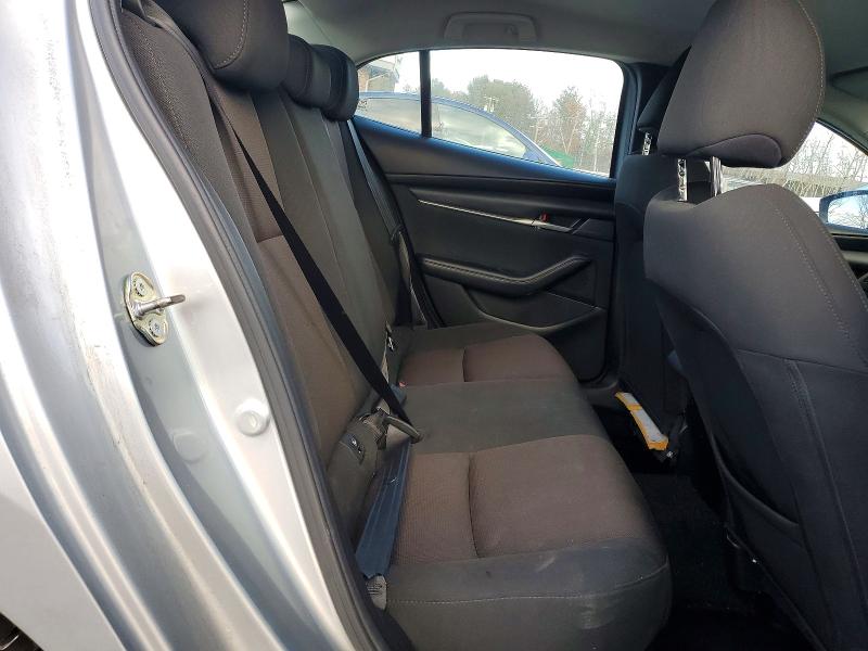 Photo 10 from auction – 2019 MAZDA 3 with VIN 3MZBPABL1KM113258