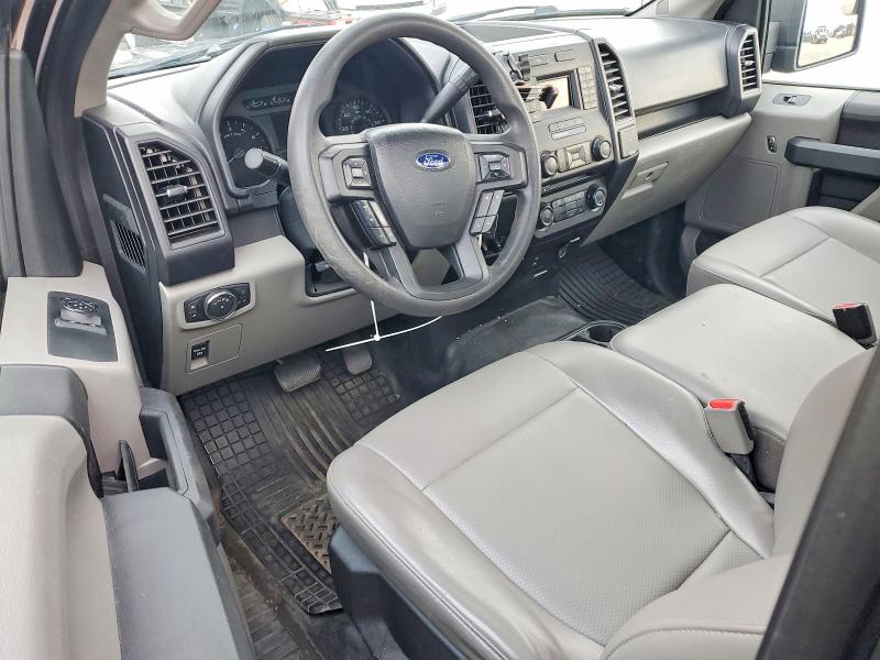 صورة رقم 8 من المزاد - 2016 FORD F150 مع VIN 1FTMF1C86GKF15980