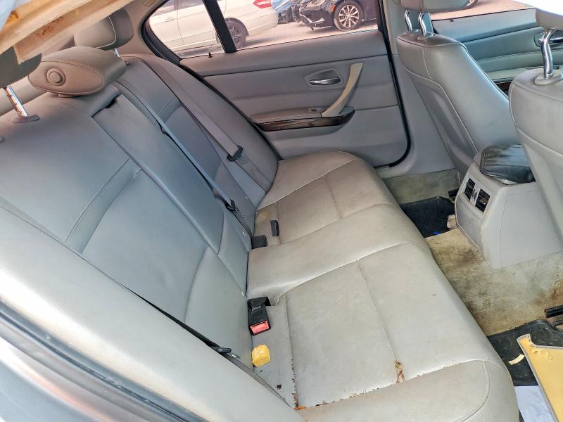 Photo 10 from auction – 2011 BMW 328 XI with VIN WBAPK7C57BF195424