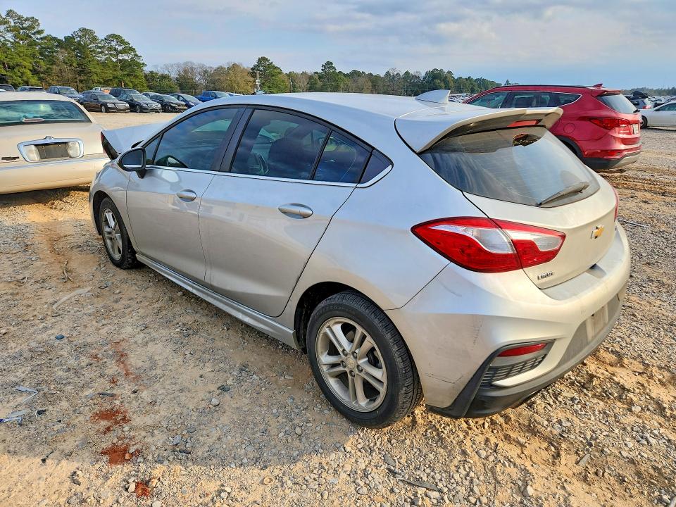 Photo 2 from auction – 2018 CHEVROLET CRUZE with VIN 3G1BE6SM9JS535330