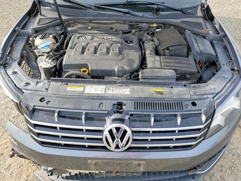 Photo 11 from auction – 2015 VOLKSWAGEN PASSAT SEL with VIN 1VWCV7A34FC066944